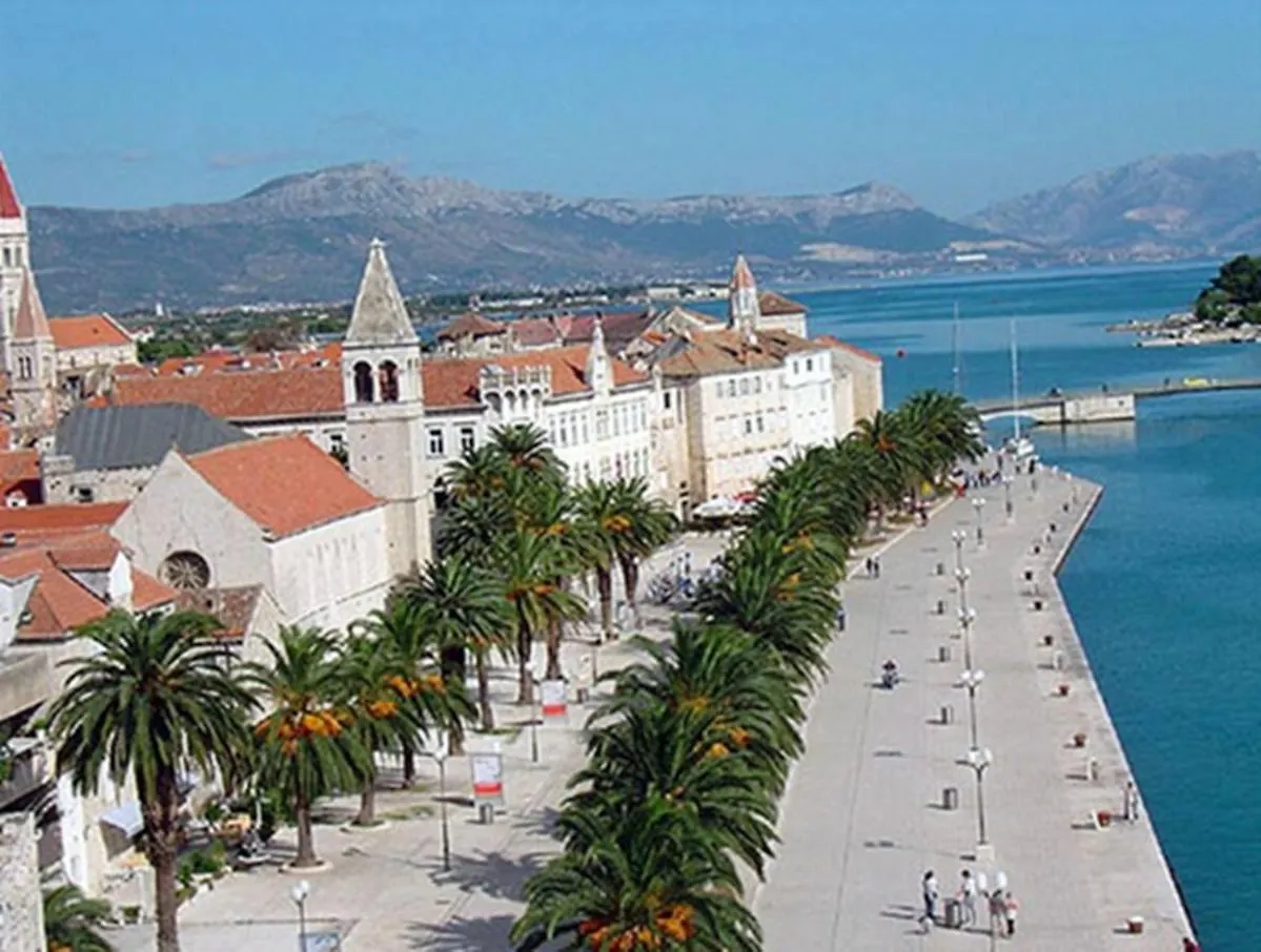 Large Seaview Apt, 150M To Beach, 4Km From Trogir - Apt Nora 0*,